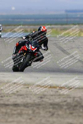 media/Jun-14-2025-Lets Ride (Sat) [[c36d48699a]]/B Group/1120am (Grapevine)/